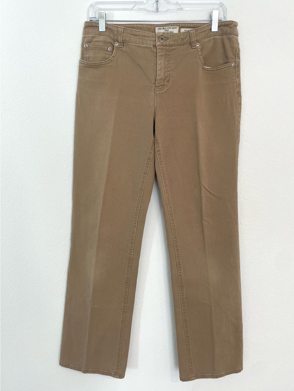 Jones New York Sport Jeans Shape Control Women’s 6 Tan Straight-Leg
